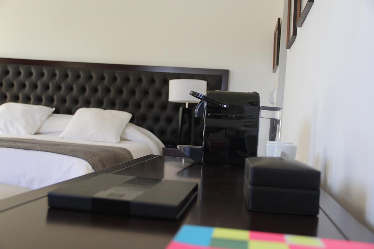 Real Hotel Lujan Екстериор снимка